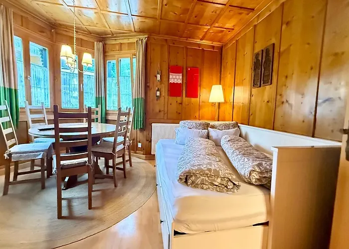 Haus Berta, Montafon 公寓 *